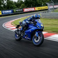 Yamaha R15: A Miniesportiva que Encanta o Brasil vale o preço em 2026?