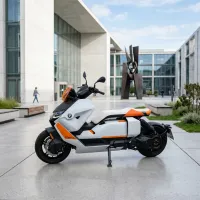 Foto da moto BMW CE 04 modelo Scooters — Ficha técnica e especificações completas
