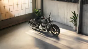 Foto da moto BMW R 18 modelo Custom — Ficha técnica e especificações completas