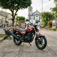 Foto da moto Yamaha Fazer 250 1ª geração modelo Naked — Ficha técnica e especificações completas